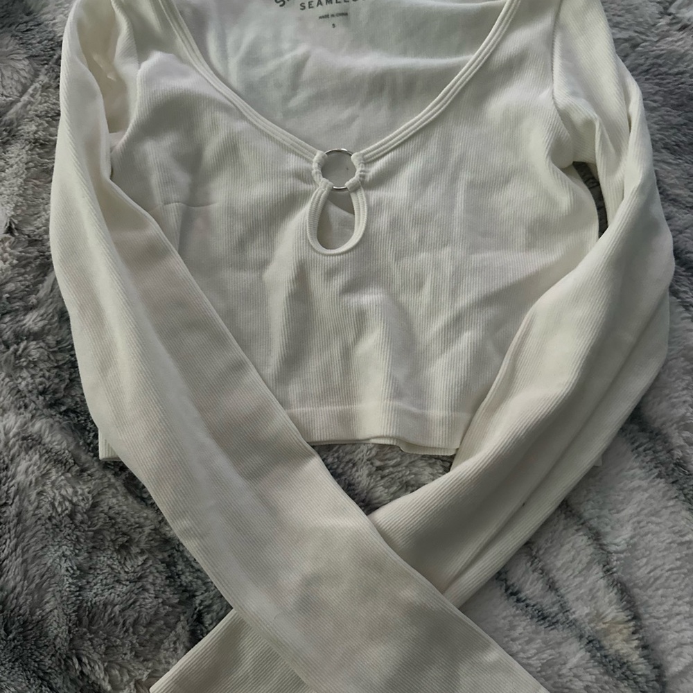 Aeropostale Cream Long Sleeve Crop Top with Ring Detail